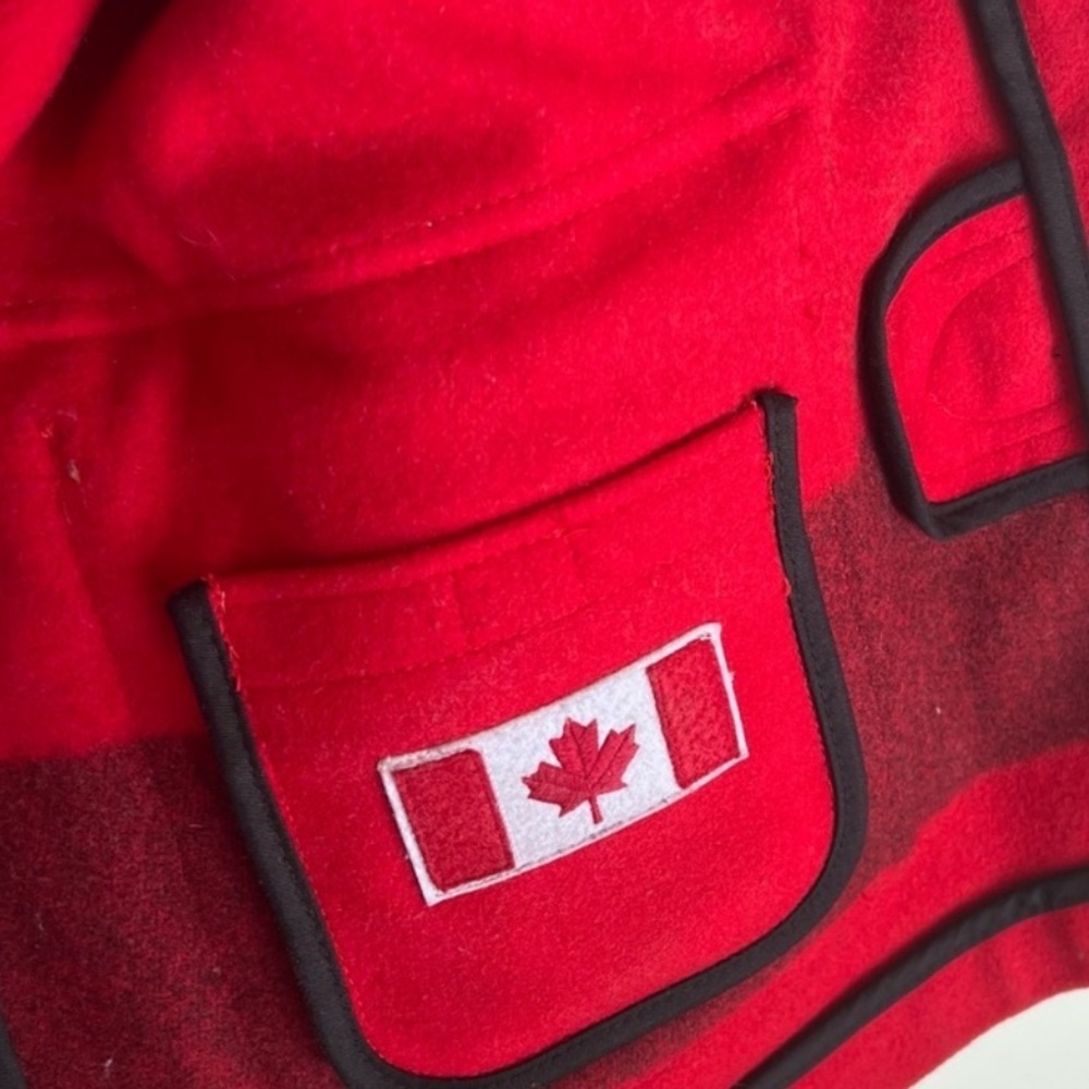 Hudson Bay Company - Vibrant Red Toggle Coat - Olympics - Casual - Size M - Picture 6 of 8